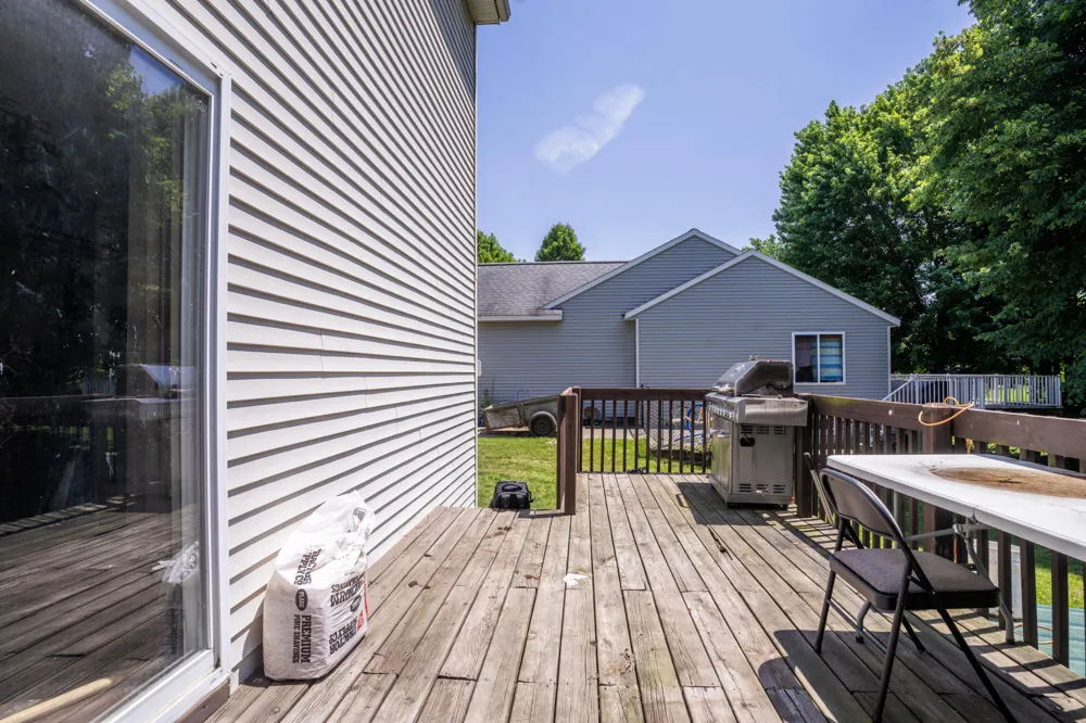 2678 Cotherstone Drive SW Wyoming City, MI 49418