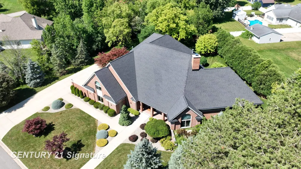5590 Pine Gate Drive Saginaw Charter Township, MI 48603