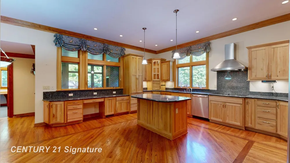 5590 Pine Gate Drive Saginaw Charter Township, MI 48603