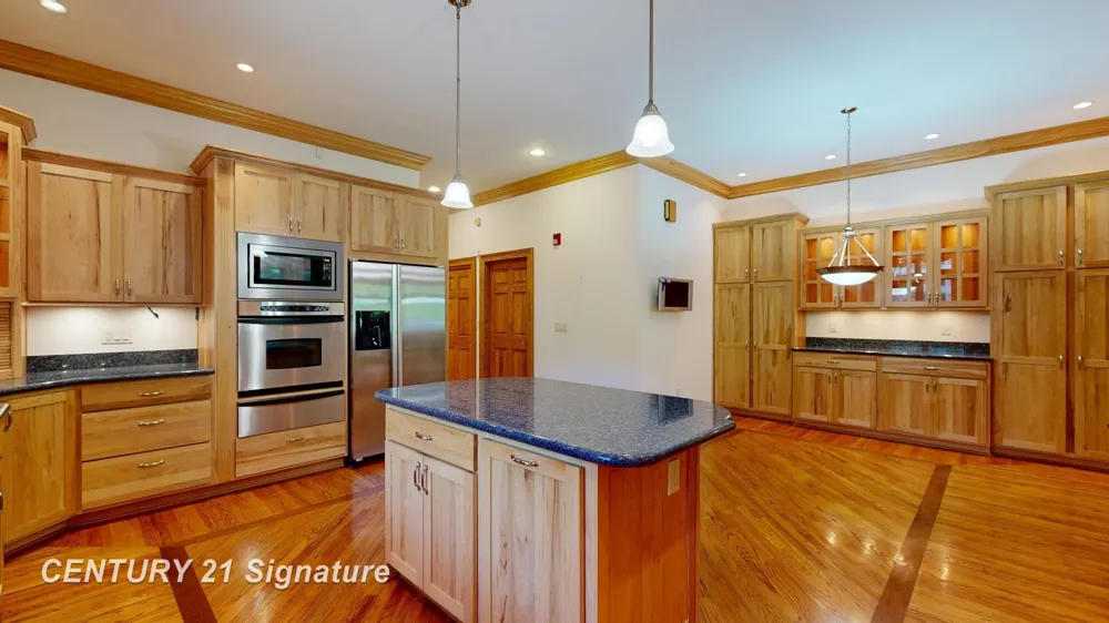 5590 Pine Gate Drive Saginaw Charter Township, MI 48603