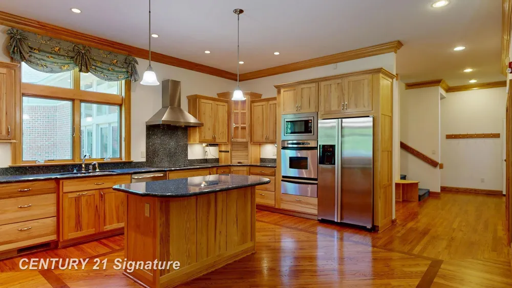5590 Pine Gate Drive Saginaw Charter Township, MI 48603