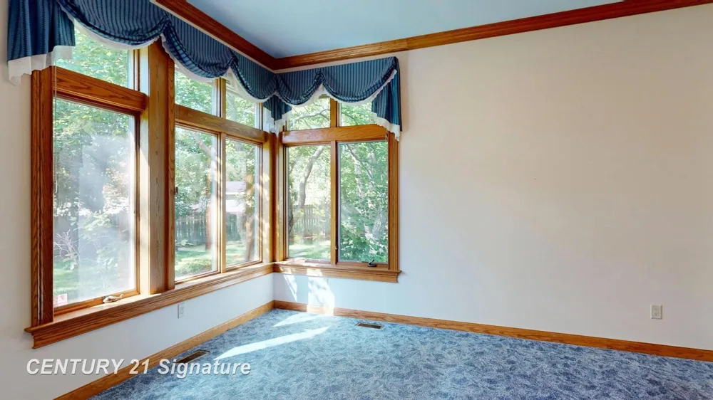 5590 Pine Gate Drive Saginaw Charter Township, MI 48603