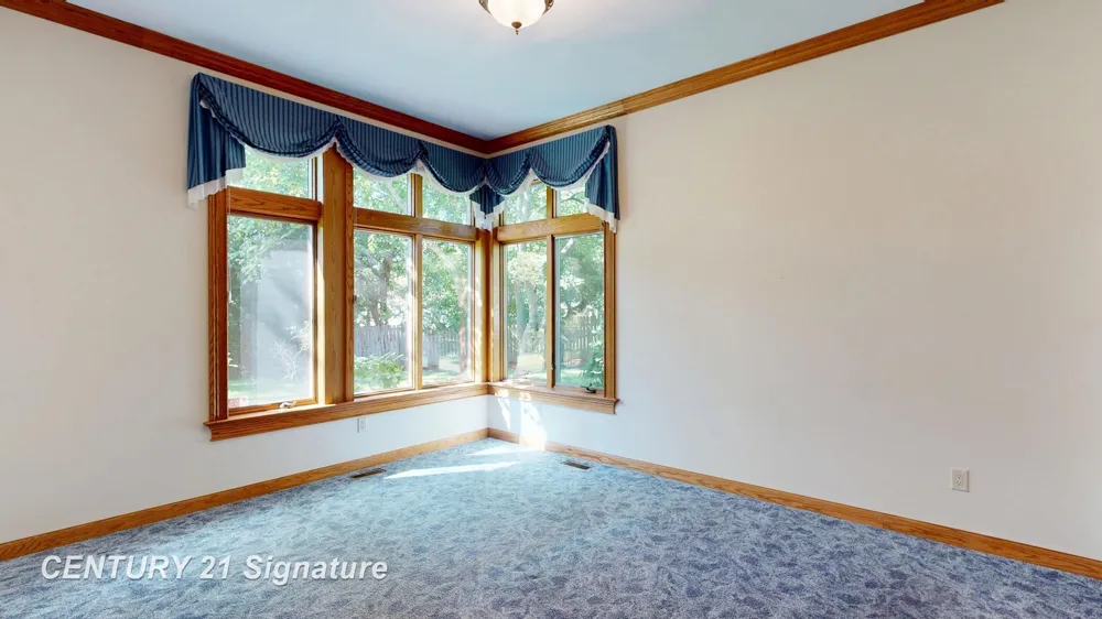 5590 Pine Gate Drive Saginaw Charter Township, MI 48603