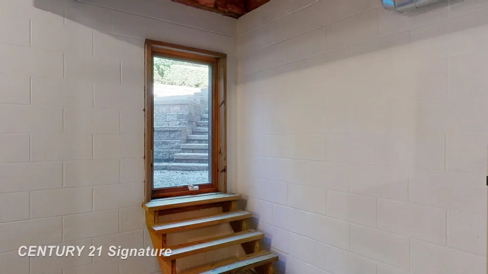 5590 Pine Gate Drive Saginaw Charter Township, MI 48603