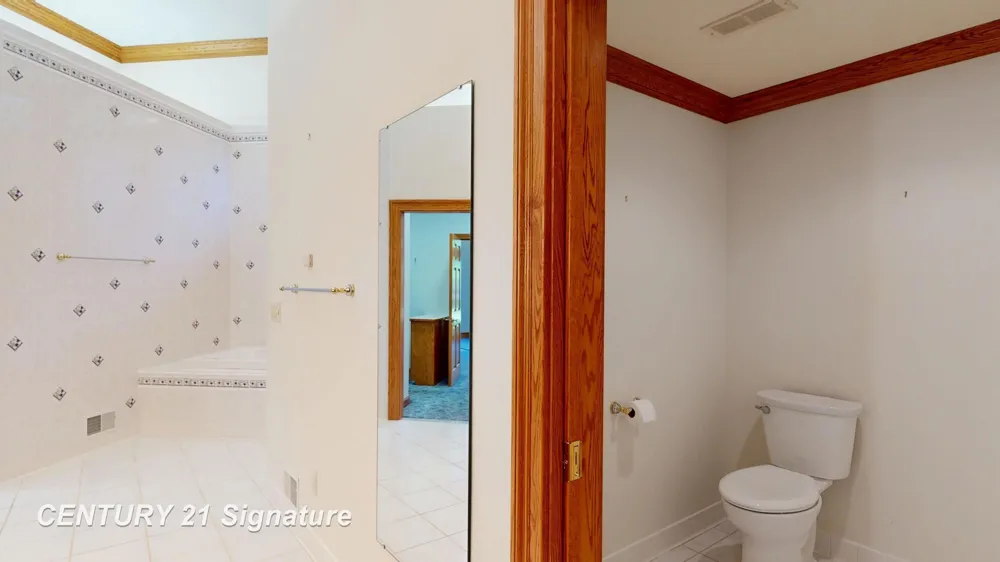 5590 Pine Gate Drive Saginaw Charter Township, MI 48603