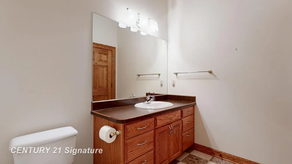 5590 Pine Gate Drive Saginaw Charter Township, MI 48603
