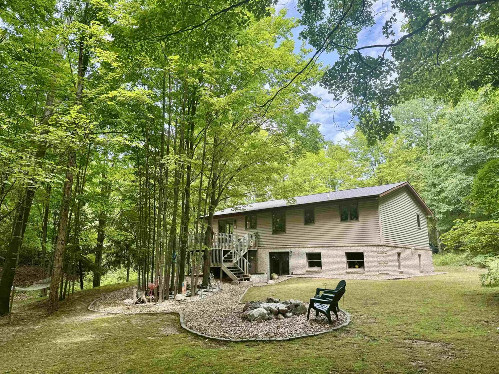 3885 Gaddi Drive Garfield Charter Township, MI 49684