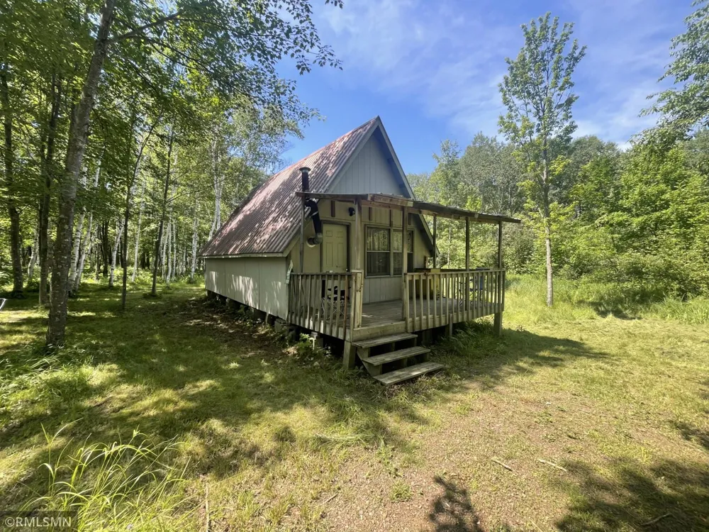 38539 Clover Circle Hinckley, MN 55037