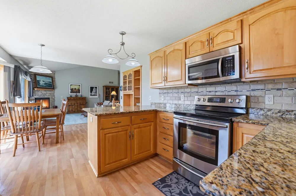 38249 Everton Avenue North Branch, MN 55056