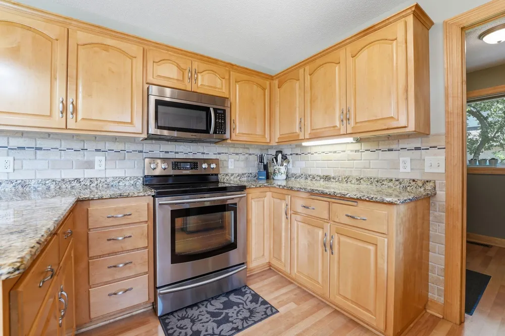 38249 Everton Avenue North Branch, MN 55056