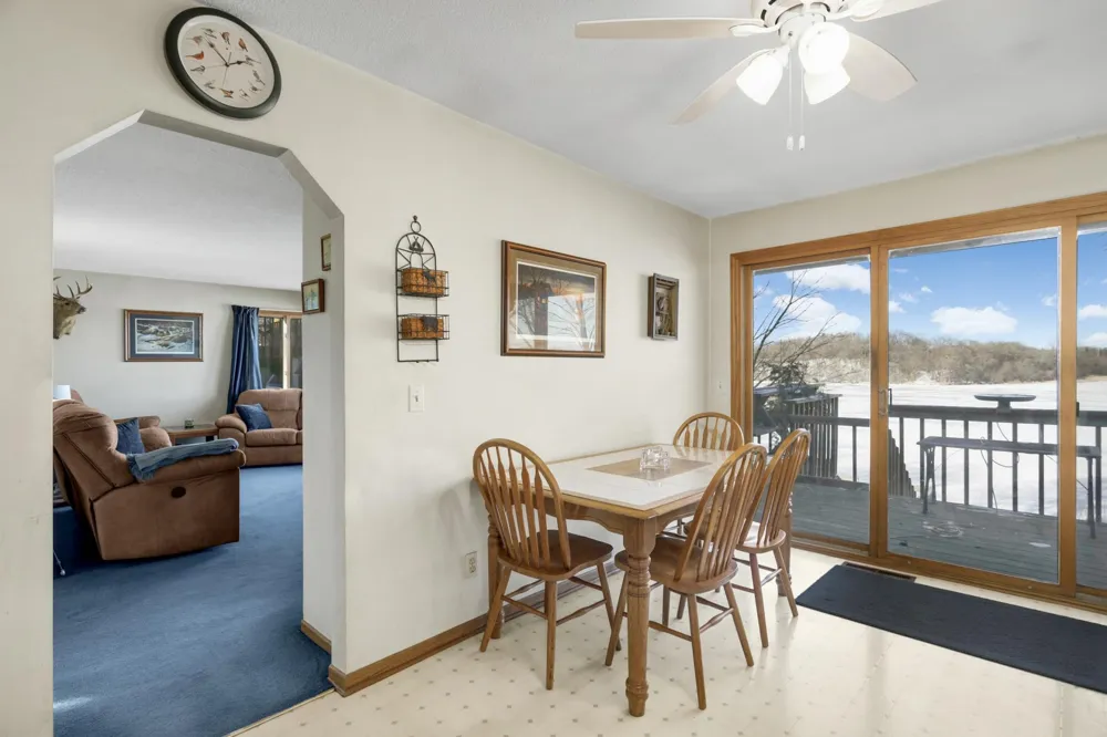 6240 Red Oak Road Mound, MN 55364