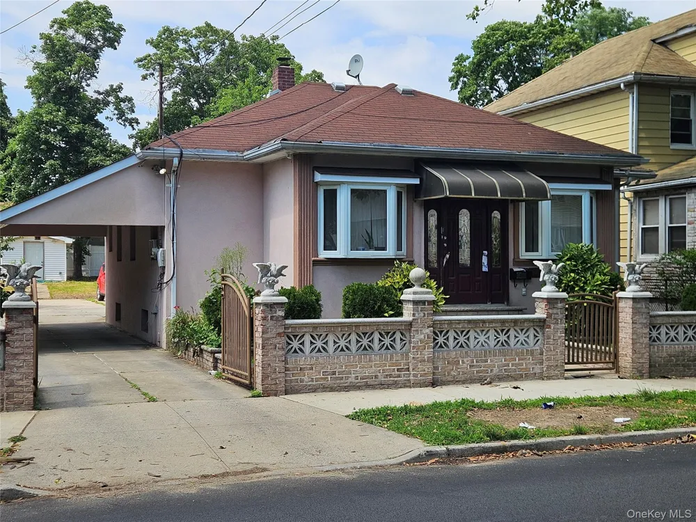 18823 120th Avenue Saint Albans, NY 11412