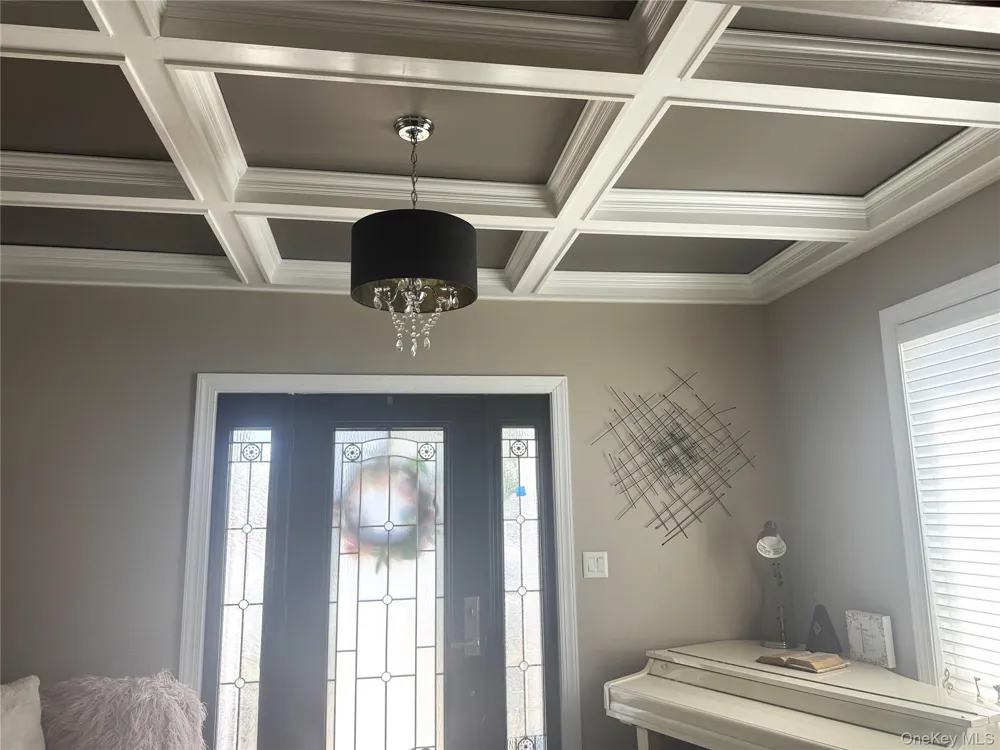 238 Laclede Avenue Uniondale, NY 11553