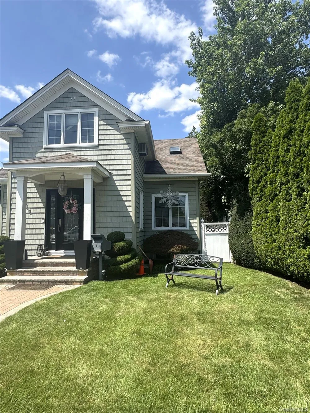 238 Laclede Avenue Uniondale, NY 11553
