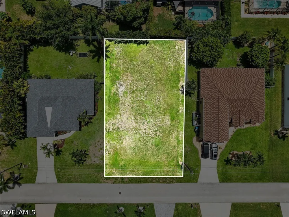 SW 27th Place Cape Coral, FL 33914
