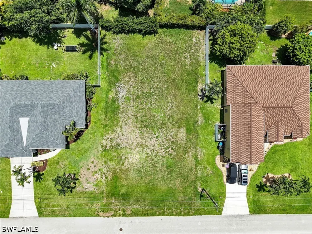 SW 27th Place Cape Coral, FL 33914