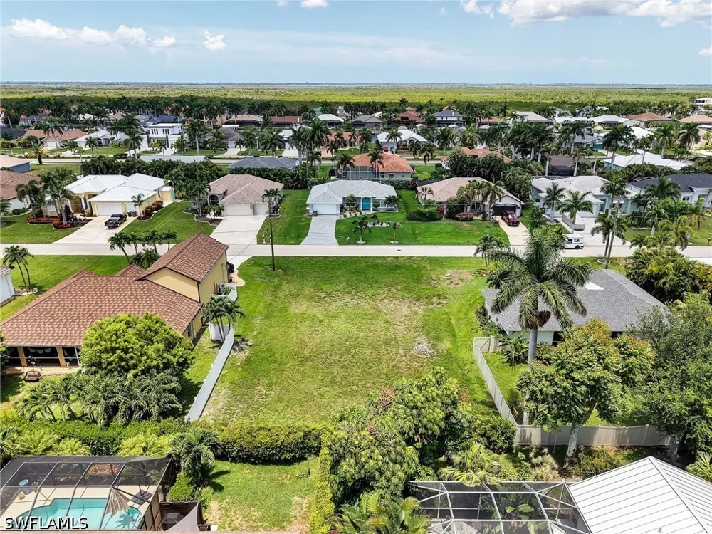 SW 27th Place Cape Coral, FL 33914