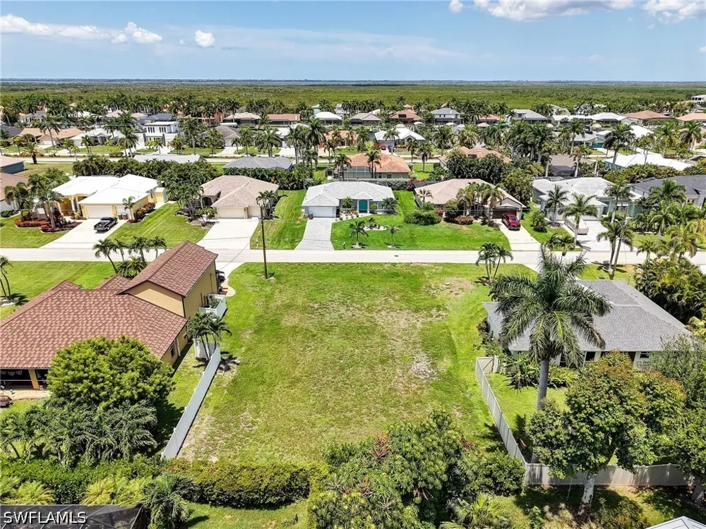SW 27th Place Cape Coral, FL 33914