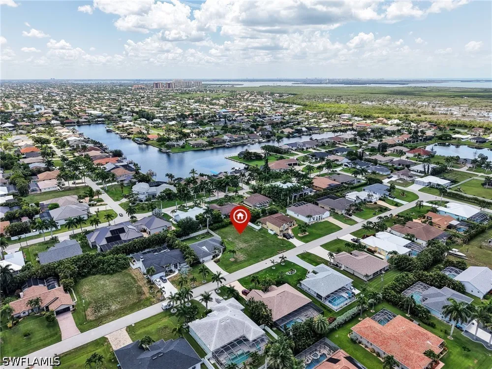 SW 27th Place Cape Coral, FL 33914