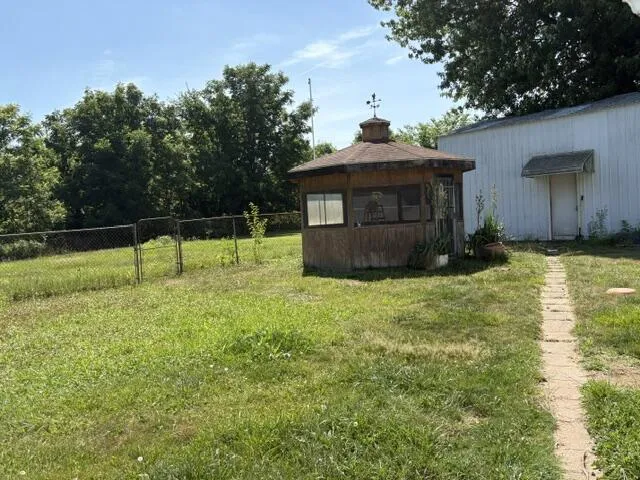 3157 Ludwig Street Burton, MI 48529