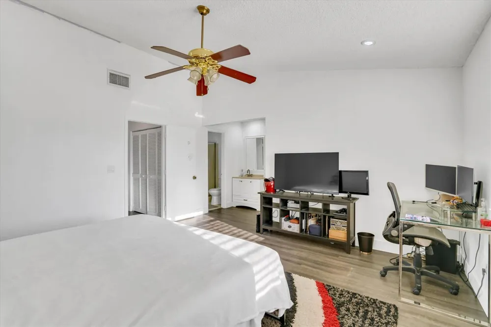 7357 NW 34th Street #7357 Lauderhill, FL 33319