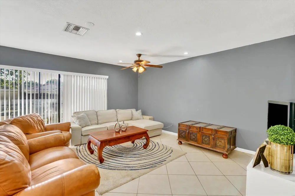 7357 NW 34th Street #7357 Lauderhill, FL 33319