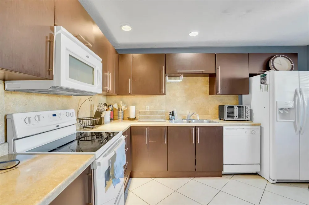 7357 NW 34th Street #7357 Lauderhill, FL 33319