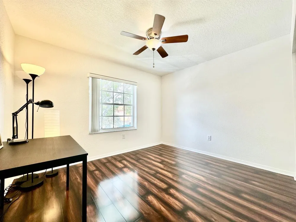 639 NW 130th Way Pembroke Pines, FL 33028