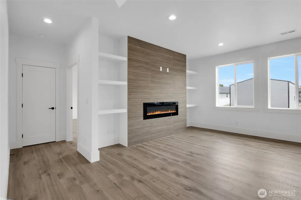 6425 Road 2.15 NE Moses Lake, WA 98837