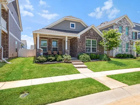 10040 Travis Drive