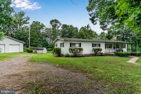 1618 BUCHANAN TRL