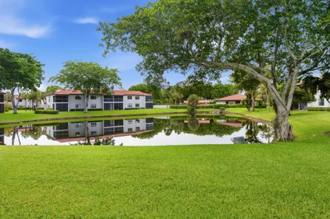 9232 Pecky Cypress Lane #2G