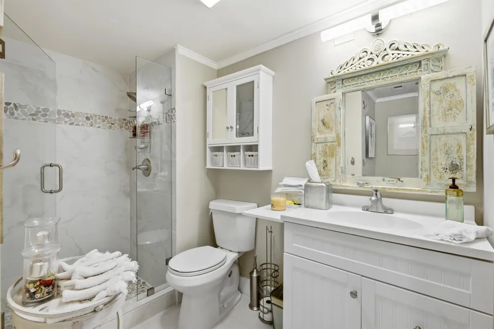 9232 Pecky Cypress Lane #2G Boca Raton, FL 33428