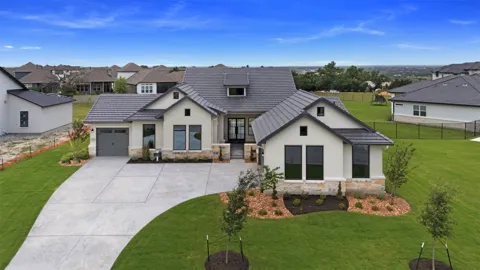 121 La Ventana Drive