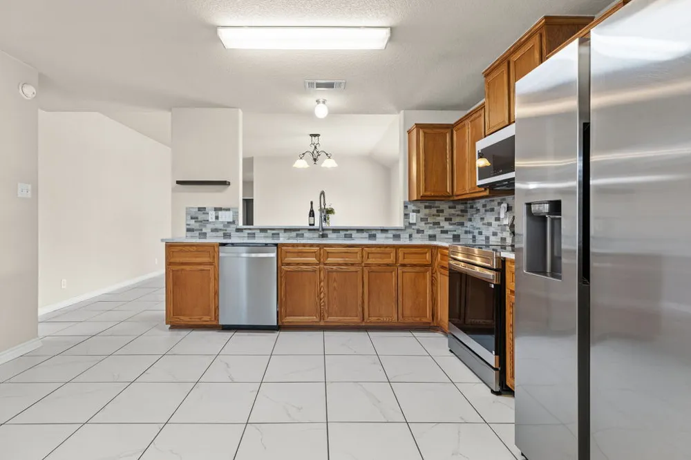 4703 Stonehaven Drive Temple, TX 76502