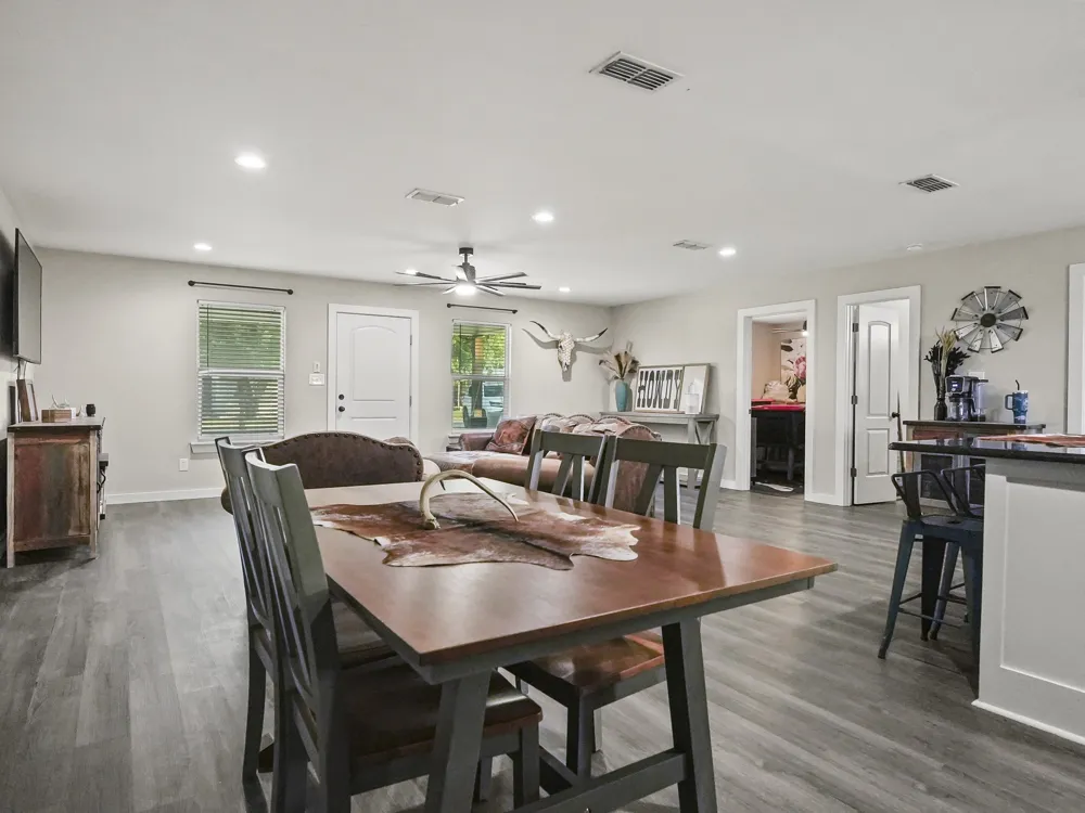 711 County Road 701 Cleburne, TX 76031