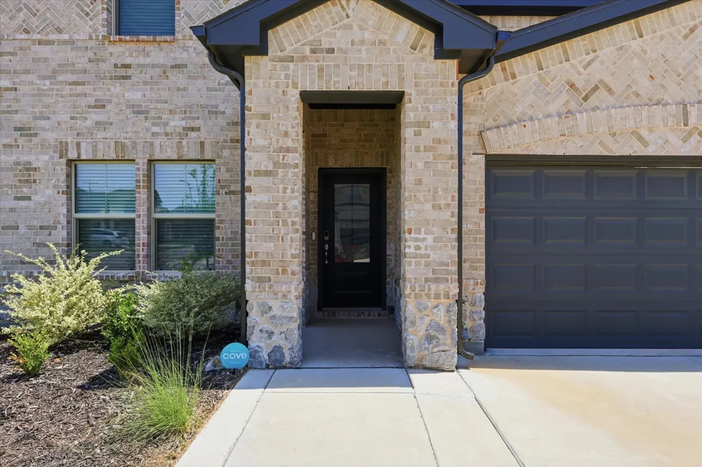2321 Preakness Drive Seagoville, TX 75159