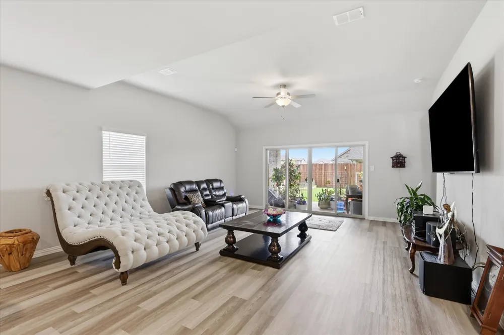 2321 Preakness Drive Seagoville, TX 75159