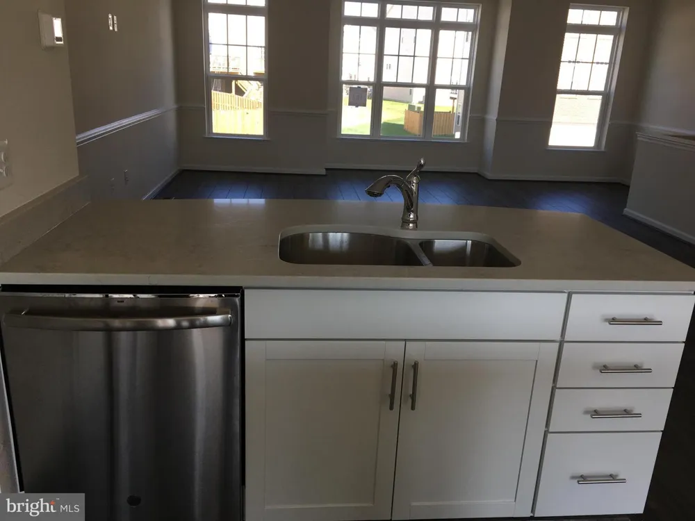 202 APSLEY TERRACE Purcellville, VA 20132