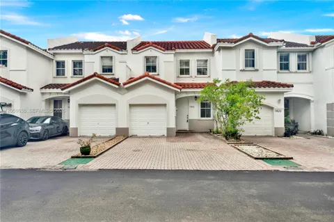 11416 NW 43rd Ter