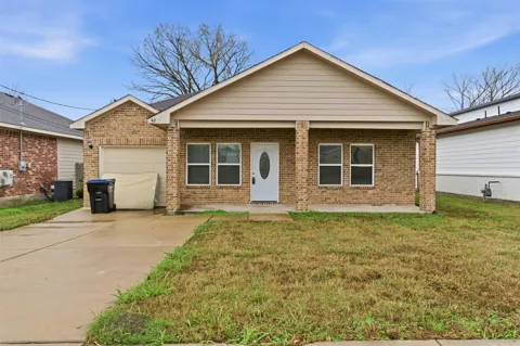 4805 Pickett