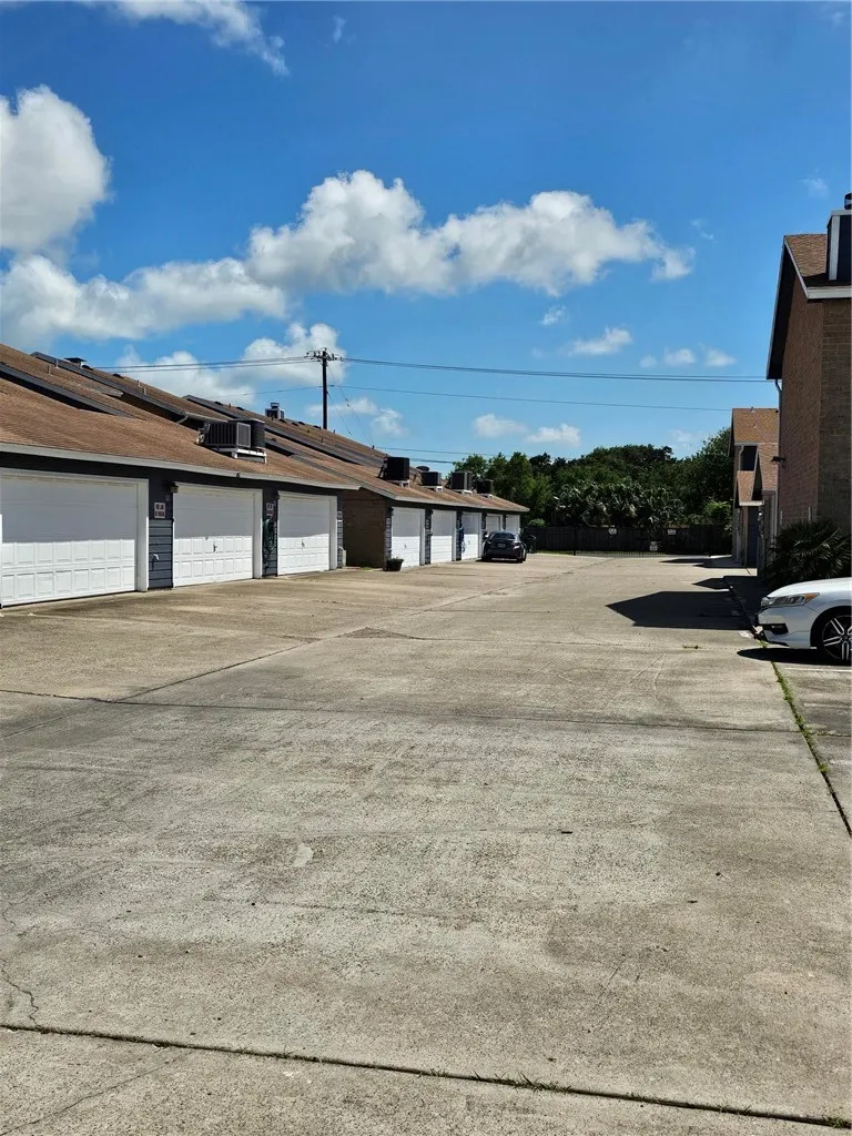 7130 Everhart #20 Corpus Christi, TX 78413