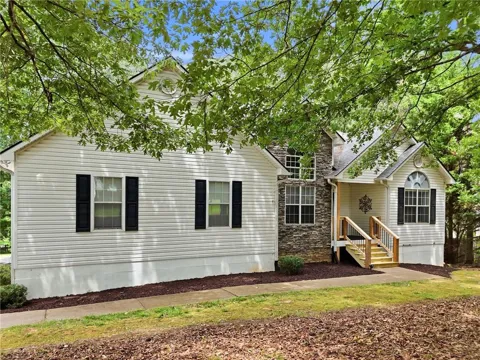 460 Kerry Drive