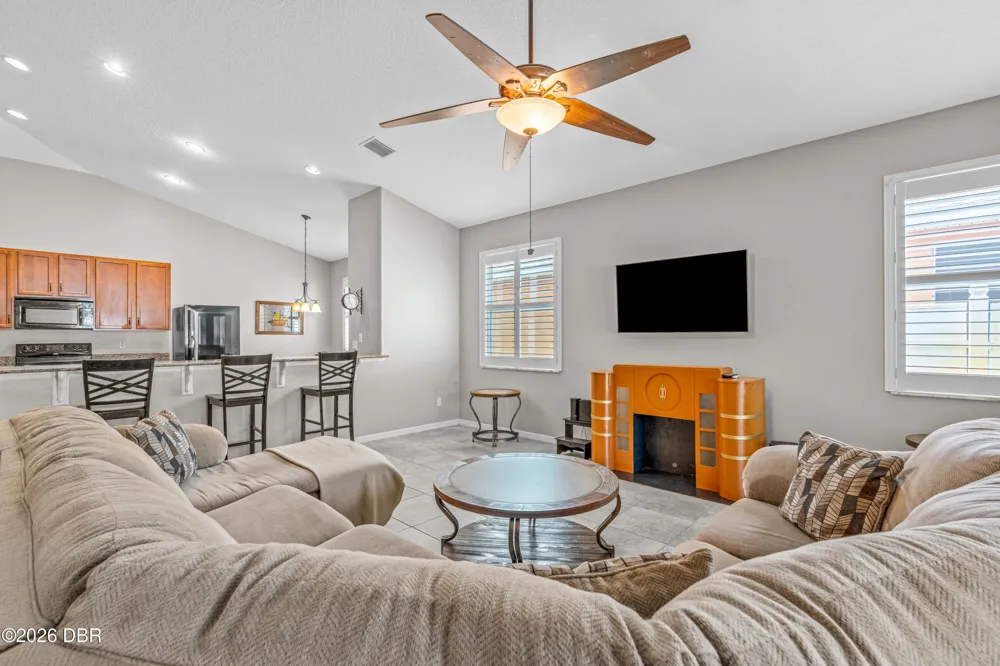 511 Safe Harbor Drive Edgewater, FL 32141