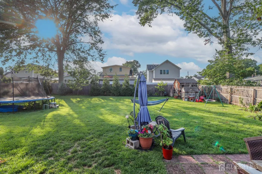 496 Outlook Avenue Colonia, NJ 07067