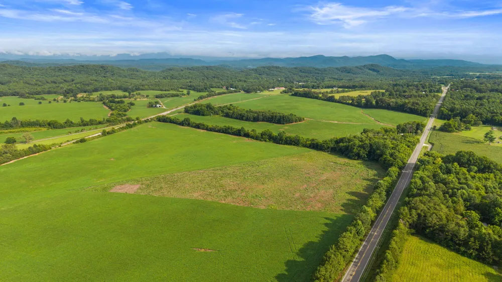 1738 Highway 411 Old Fort, TN 37362