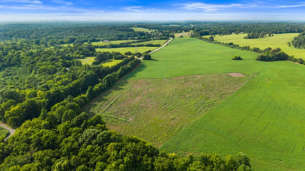 1738 Highway 411 Old Fort, TN 37362