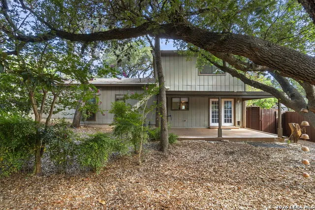 11206 Blue Waters Helotes, TX 78023