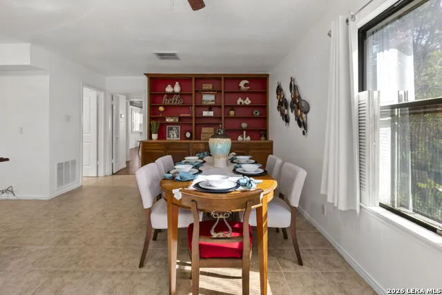 11206 Blue Waters Helotes, TX 78023