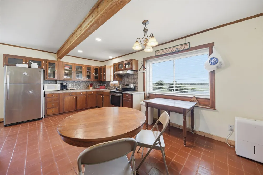 290 Henry Garza Ln Street Tivoli, TX 77990